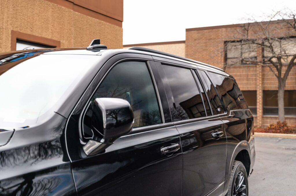 picture of black suv with window tint