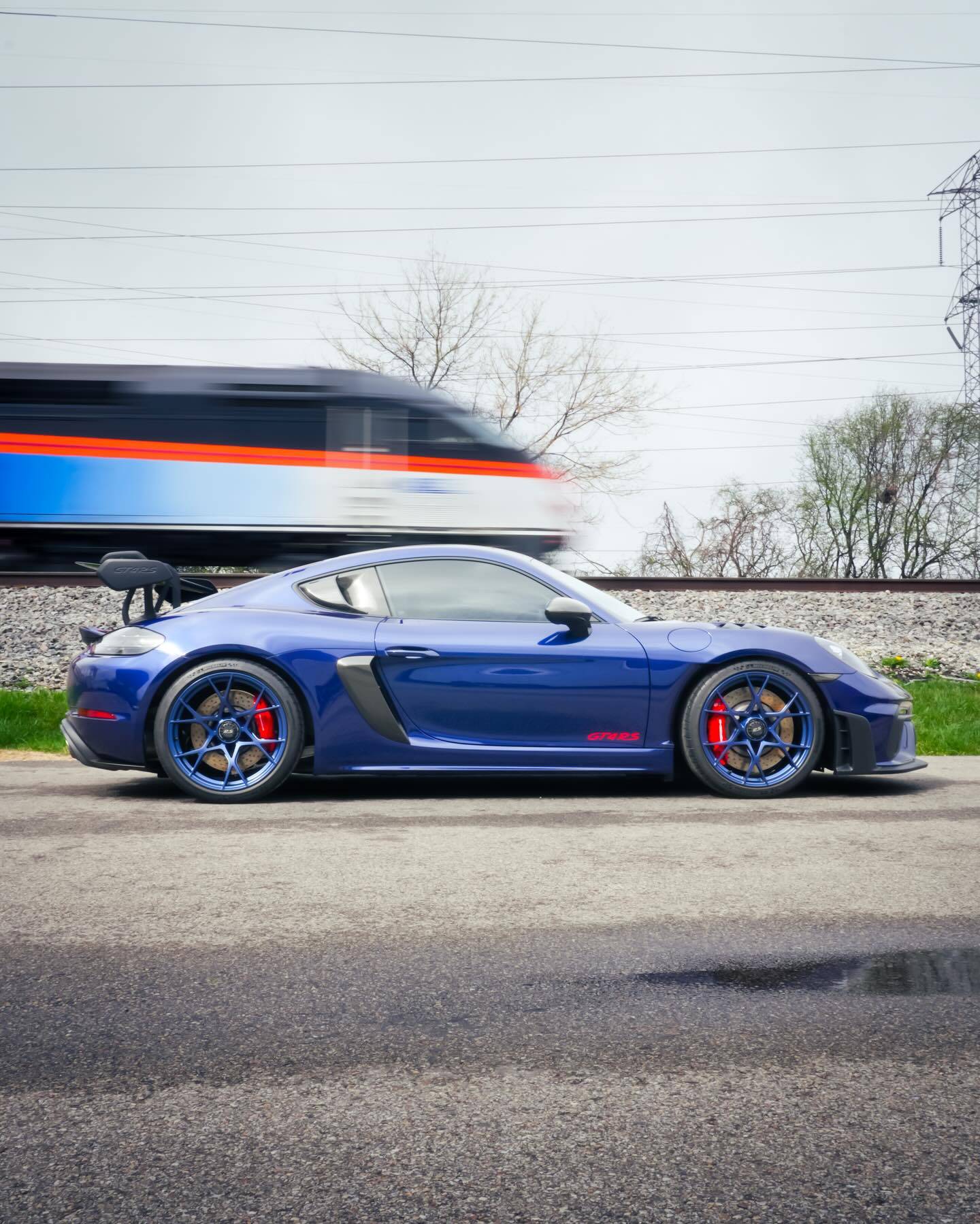 Porsche Cayman GT4 RS Profile View Overlooking Chicagoland Area